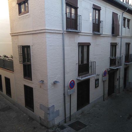 Casa De La Seda, S XVII Apartment Гранада Екстериор снимка